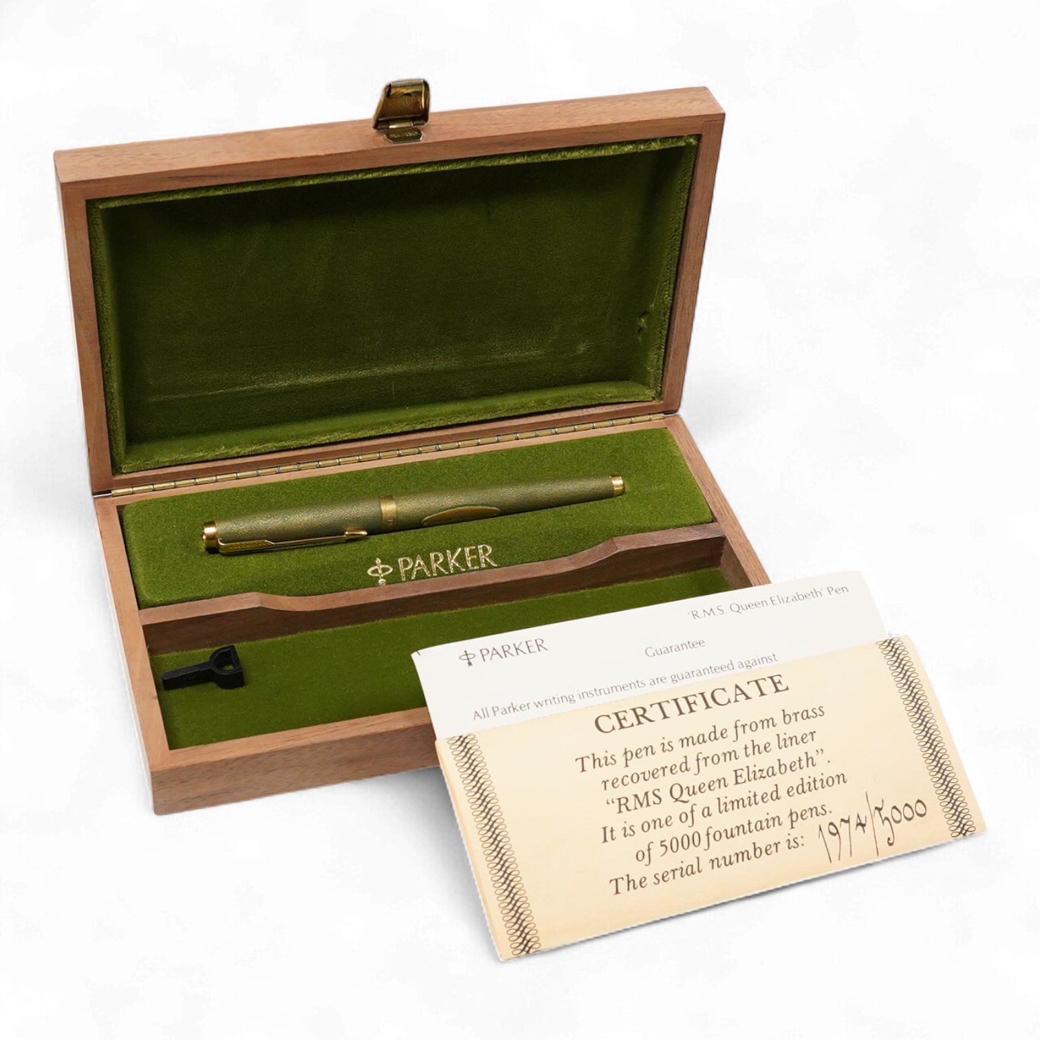 A Parker Queen Elizabeth Limited Edition pen with original box/certificate 1974/5000